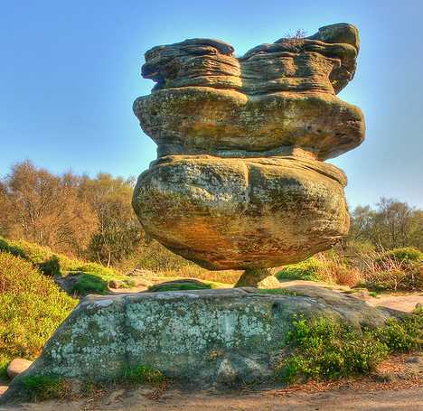 Idol-Rock-at-Brimham-Rocks2
