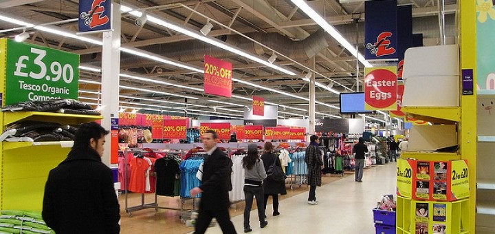 Tesco-Isriya-Paireepairit